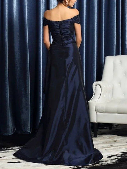Sheath / Column Mother of the Bride Dress Elegant Off Shoulder Floor Length Lace Taffeta Short Sleeve with Appliques Ruching - RongMoon