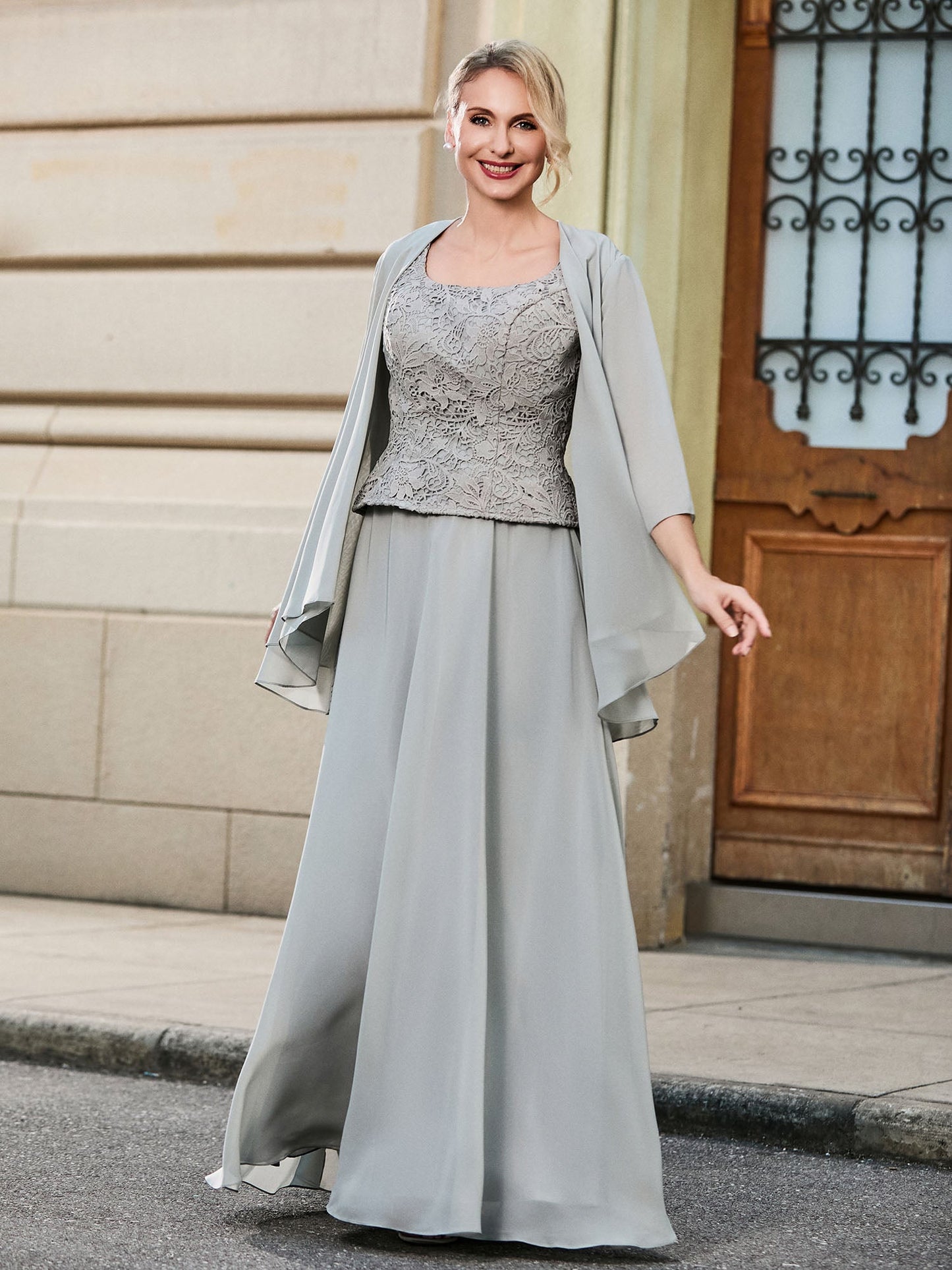 Scoop Lace Top and Chiffon A-line Skirt Two-piece Set Silver