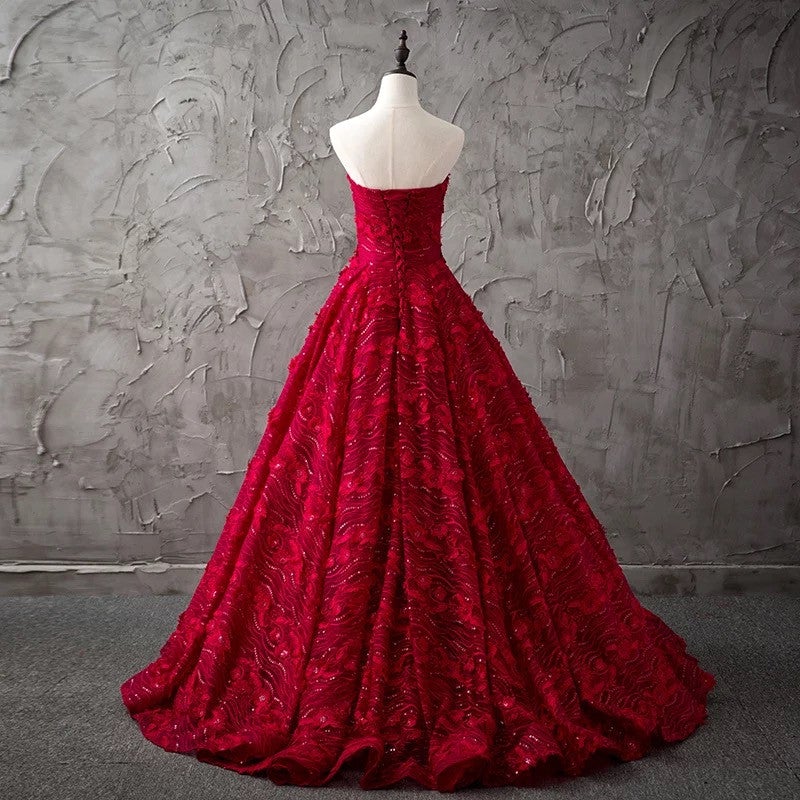 Romantic Burgundy Lace Embroidery Sweetheart Wedding Dresses Princess