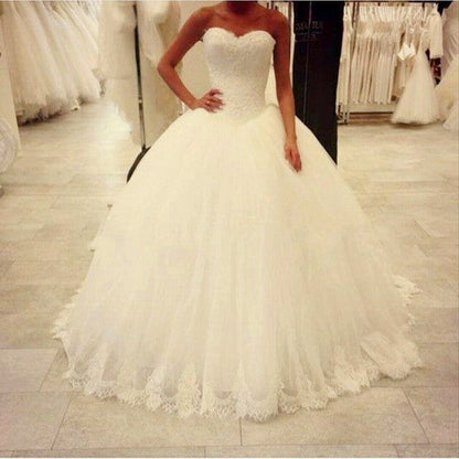 Romantic Lace Appliques Sweetheart Bodice Corset Tulle Wedding Ball Gown Dresses