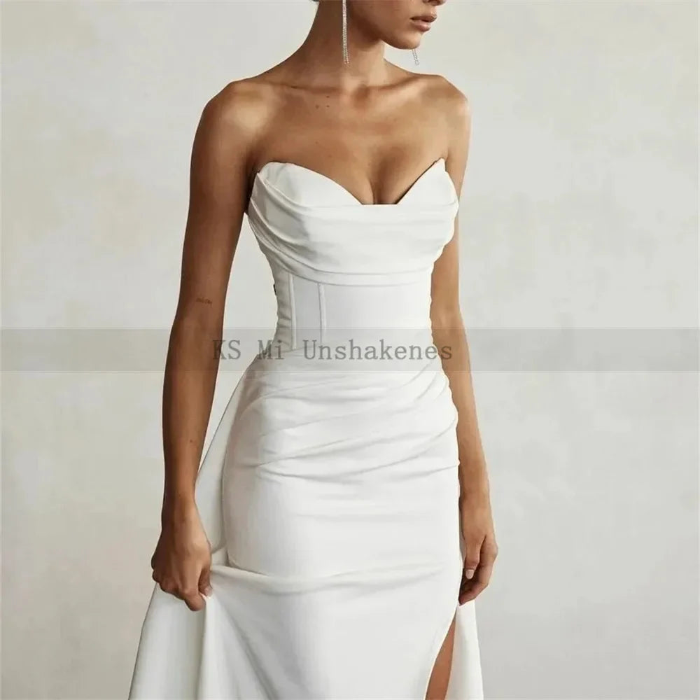 Chic White Satin Mermaid Wedding Dresses with Long Train