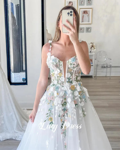 Lucy Customized Womens Dresses Gowns Wedding Dress Flower Decoration
