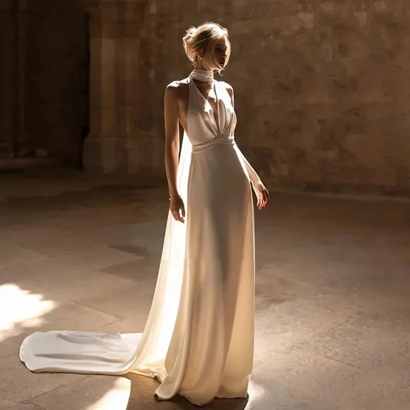 Elegant Mermaid Satin Wedding Dresses For Woman Backless Halter Sleeveless Design