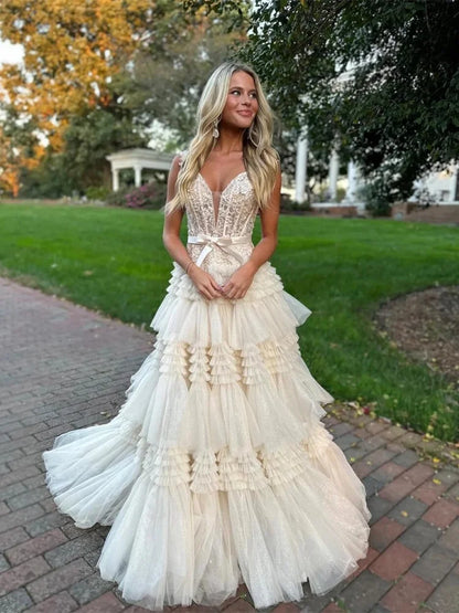 Customized Wedding Dresses Wrinkle V-neck Sleeveless Tulle Flowers