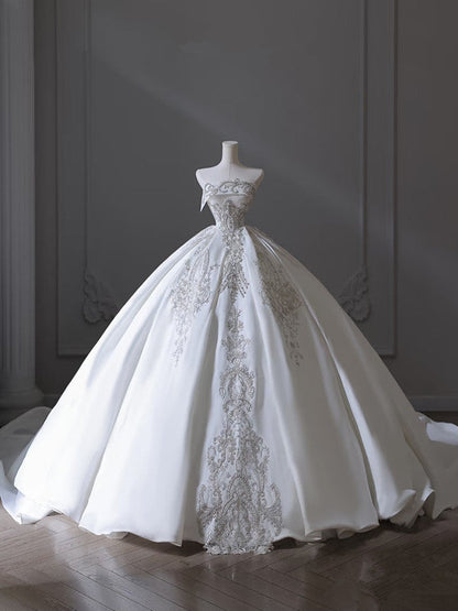 Princess Ball Gown Strapless Sleeveless Pleats White Satin Wedding Dress Bridal Dresses SD1667