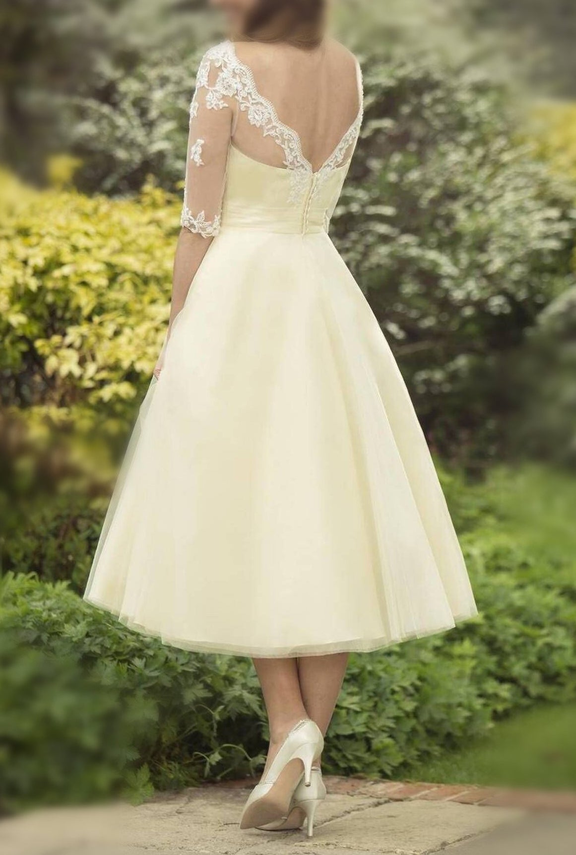 Bravo A-line/Princess 1/2 Sleeves Lace Appliqued Bridesmaid Dresses