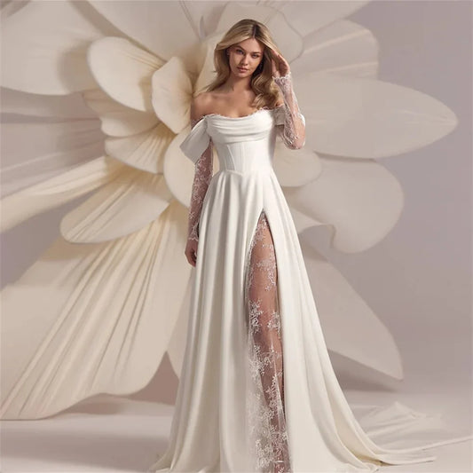 Elegant Vintage Long Sleeve Wedding Dresses Pleated Split Lace Gowns