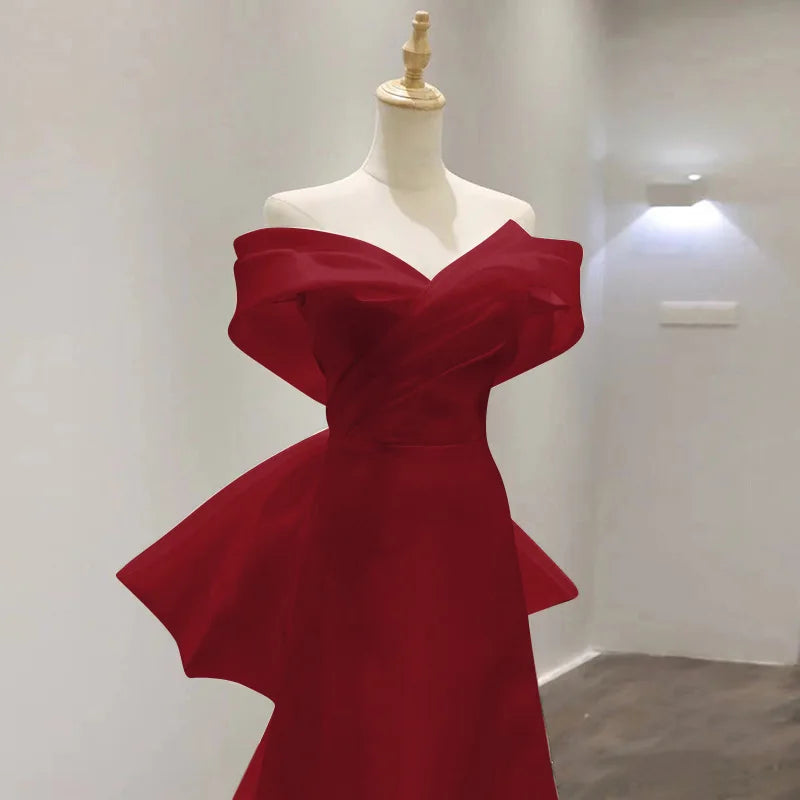 Celebrity Princess Wedding Dresses Satin Vintage Off The Shoulder Long Train Ball Gown Party Dress