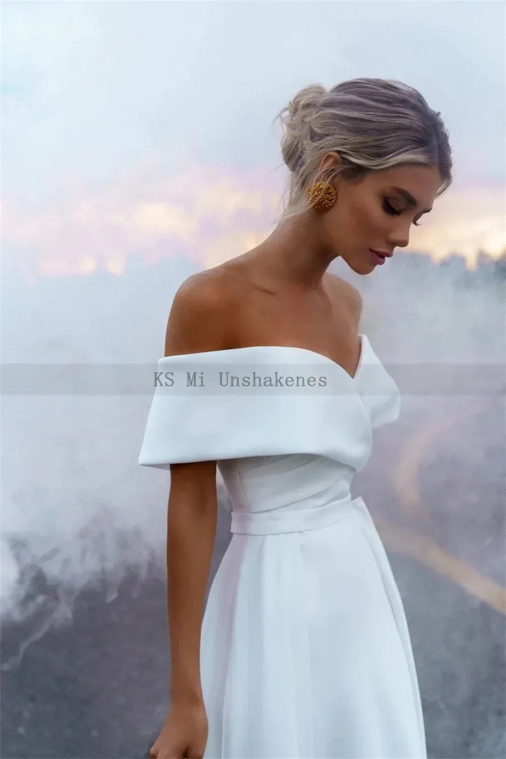 White Mermaid Satin Wedding Dresses with Detachable Overskirt Train Customized Bridal Dress 2 in 1 Gowns