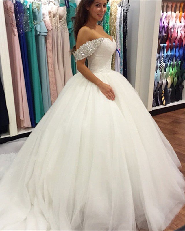 Sexy Off Shoulder Ruched Sweetheart Chapel Train Wedding Dresses Ball Gowns Lace Appliques