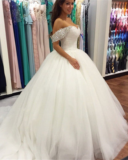 Sexy Off Shoulder Ruched Sweetheart Chapel Train Wedding Dresses Ball Gowns Lace Appliques