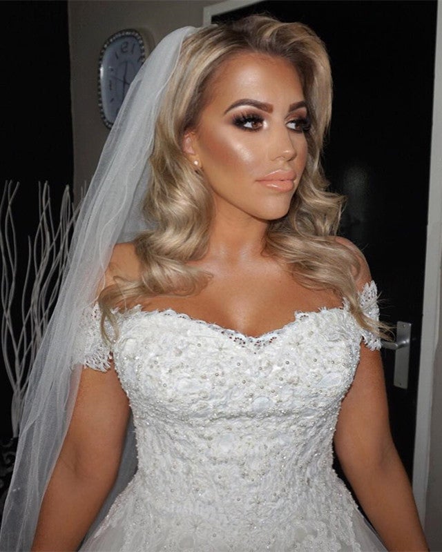 Sexy Off Shoulder Sweetheart Tulle Wedding Dresses Lace Appliques