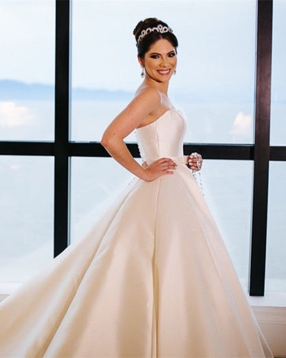 Sexy Sleeveless Sweetheart Ball Gowns Wedding Dresses
