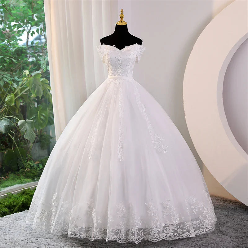 Plus Size White Wedding Dresses Off The Shoulder Wedding Gowns Elegant Long Appliques Pearls Bridal Dress