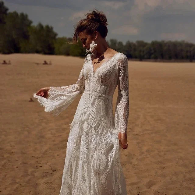 CustomizedBohemia Vintage Wedding Dresses For Women V-Neck Backless Gowns Flare Sleeves Lace Robes