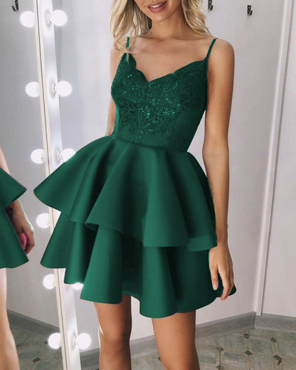 Lace Appliques V Neck Ruffles Homecoming Dresses Spaghetti Straps