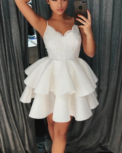 Lace Appliques V Neck Ruffles Homecoming Dresses Spaghetti Straps
