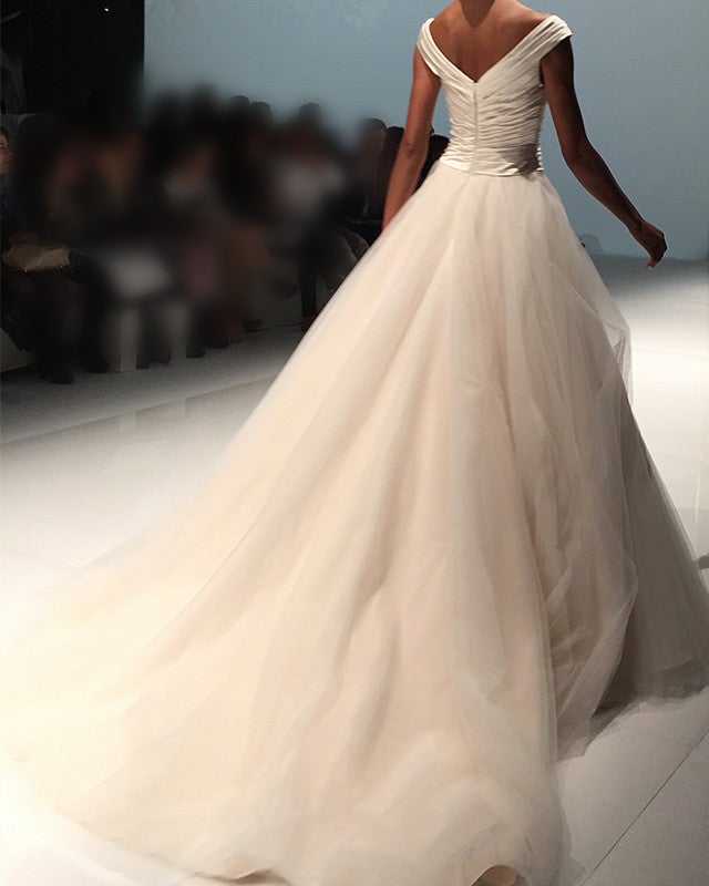 Simple And Elegant Ruched Satin V-neck Tulle Wedding Dresses