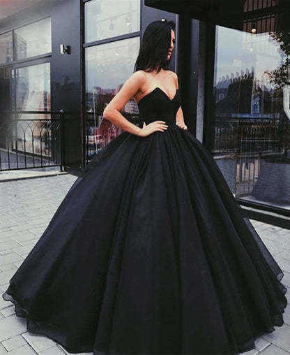 Strapless Bodice Corset Black Organza Ball Gowns Wedding Dresses