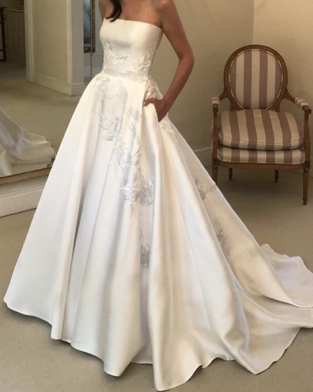 Strapless Lace Embroidery Satin Wedding Dress With Pockets