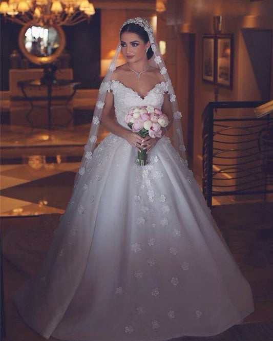 Stunning Lace Flowers V-neck Off The Shoulder Wedding Dresses For Bride