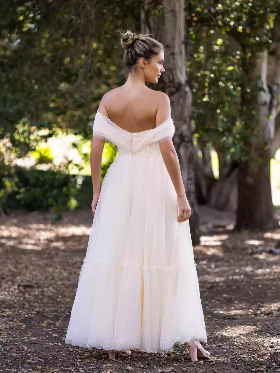 Stunning A-line sheer and heart-shaped neckline with exposed shoulder and pleated zipper back Prom Dresses