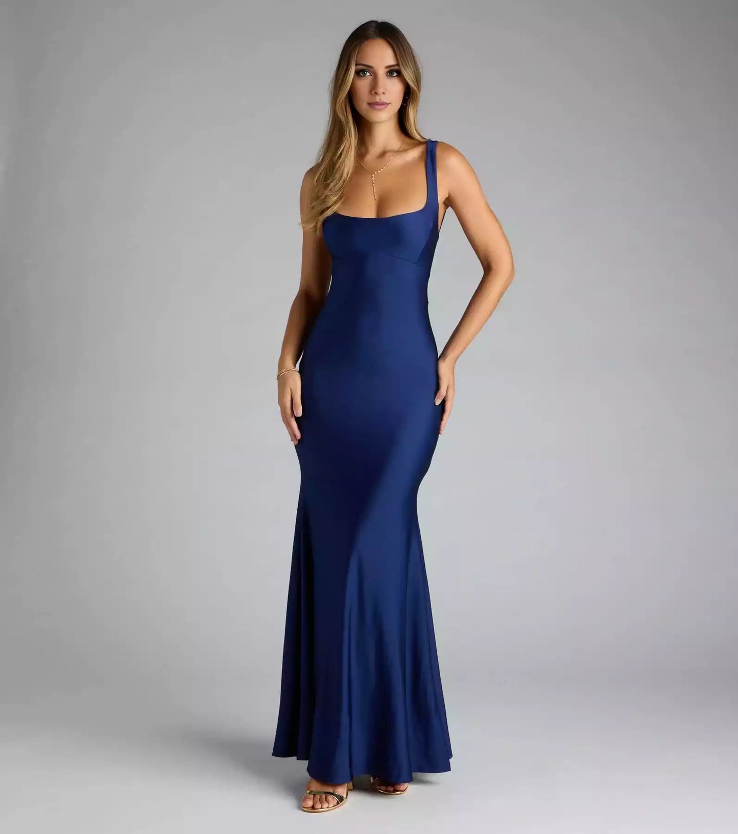 Stunning square neckline, thin shoulder straps, pleated hem, back strap, mermaid and floor skirt, Prom Dresses