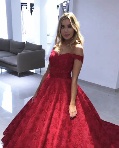 Sweetheart Off-the-Shoulder Lace Ball Gowns Wedding Dresses
