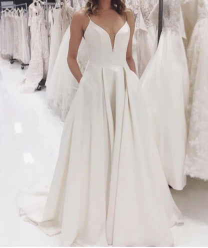 Spaghetti Straps A-line Wedding Dresses Simple Satin Bridal Gowns Floor Length Sexy Wholesale