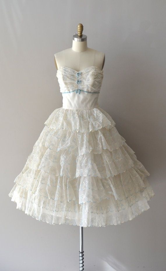 Vintage White Strapless Ruffle Lace Short Birthday Party Dress Prom Dress HZ1024