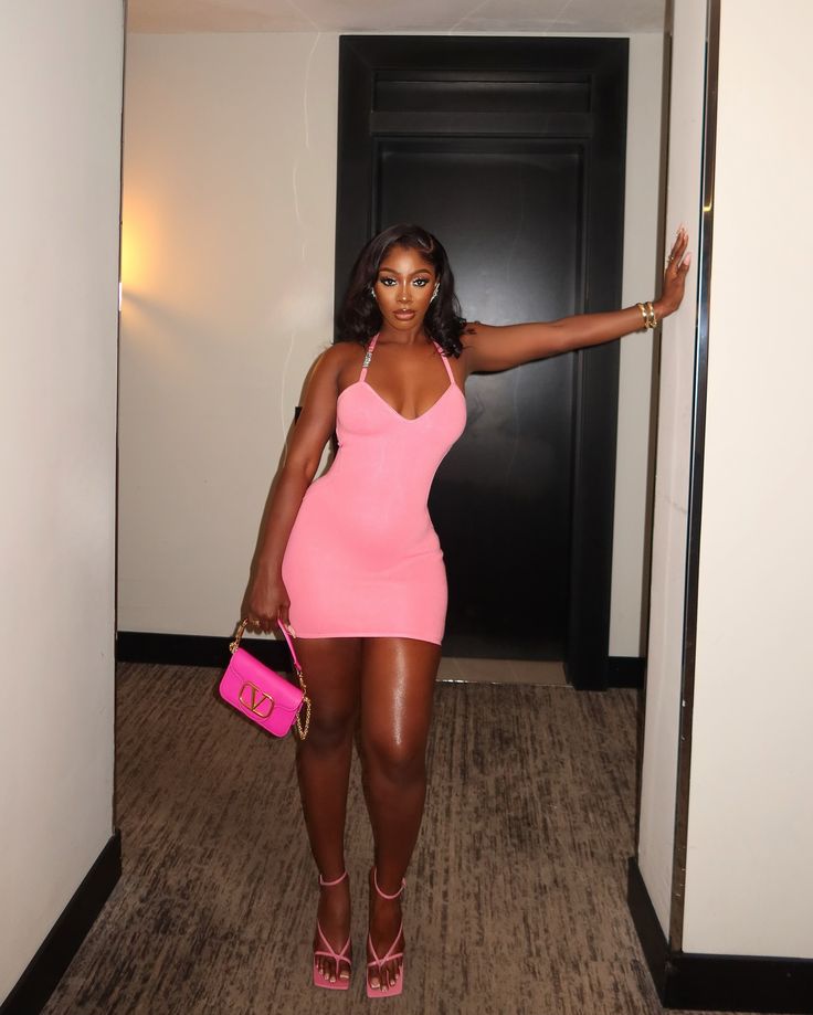 Sexy Pink Halter Neck Sleeveless Sleeveless Bodycon Mini Prom Dress Party Dress HZ1024