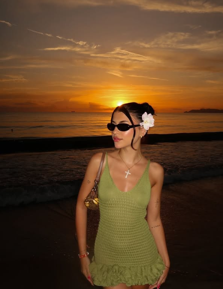 Chic Knit Green Spaghetti Strap Deep V Neck Sleeveless Mini Party Dress Homecoming Dress HZ1024