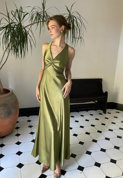 Halterneck Elegant Green Backless Satin A-Line Prom Dress Evening Gown HZ1024