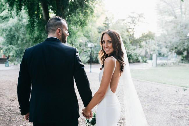 Sleeveless Regular Straps V-neck  Wedding Dresses