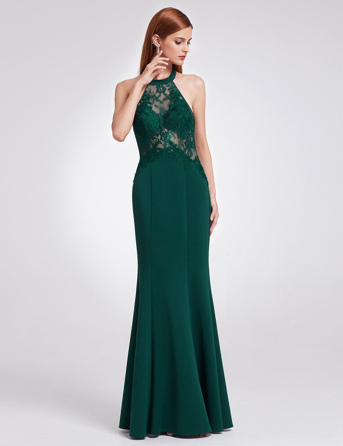 Halter Lace Sleeveless Trumpet/Mermaid Bridesmaids Dresses