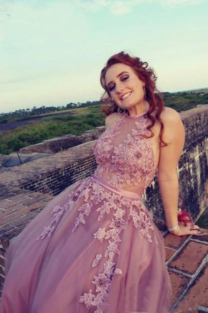 Halter Open Back  Tulle Appliques Lace Prom Dresses