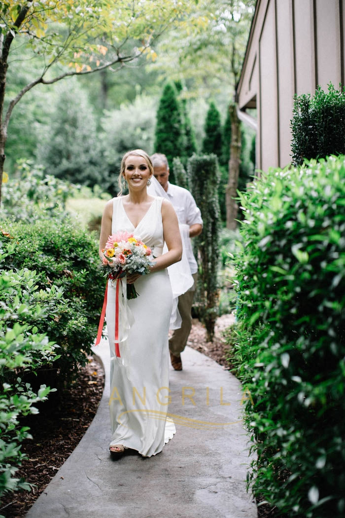 Column V-neck Beaded Floor-length Wedding Dresses