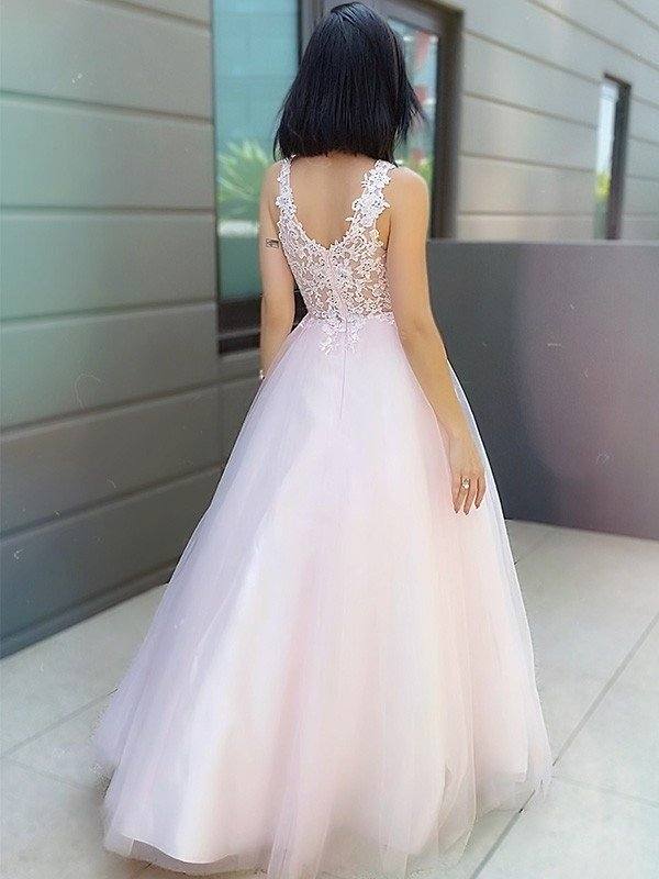 A-Line/Princess V-neck Sleeveless Applique Tulle Floor-Length Dresses - RongMoon