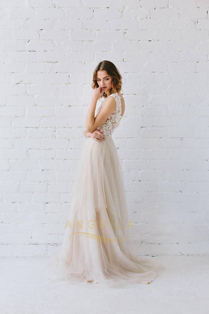 V-Neck Lace Applique Long Bridal Wedding Dresses