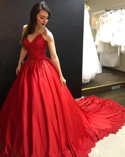 Unique Lace Appliques V-neck Chapel Train Satin Wedding Dresses Red