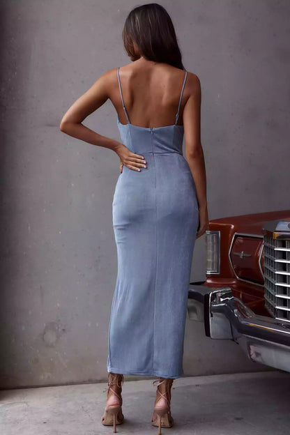 Unique hanging neckline with a snug fit and adjustable front slit. The back of the strap has a zipper. Prom Dresses