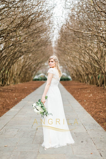 Princess Lace Floor-length Wedding Dresses with Sleeves