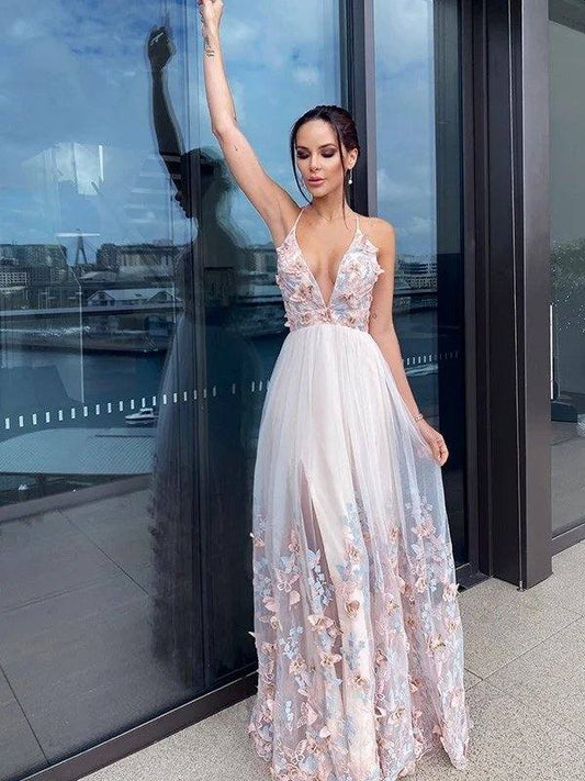 A-Line/Princess Applique Tulle V-neck Sleeveless Floor-Length Dresses - RongMoon