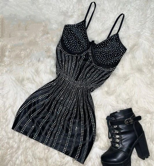 Pretty Sheath Spaghetti Straps Black Silver Beads Summer 16th Birthday Dresses For Teens Hoco Dress Mini 18th Gold Birthday Outfit Cocktail Dresses For Women W0535