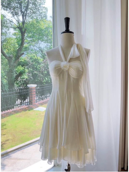Pretty A line Halter Chiffon Short 8th Grade Homecoming Dress Summer Middle School Hoco Dresses Cocktail Dress Birthday Outfits W991