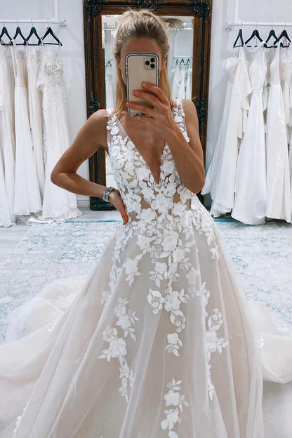 Aimishang Elegant Ivory A-Line Ivory V-Neck Long Tulle Wedding Dress with Appliques