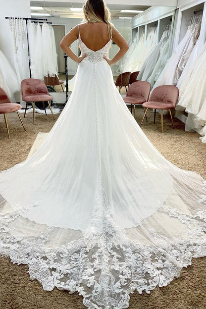 Aimishang Elegant Tulle Spaghetti Straps White Long Boho Wedding Dress with Lace Appliques