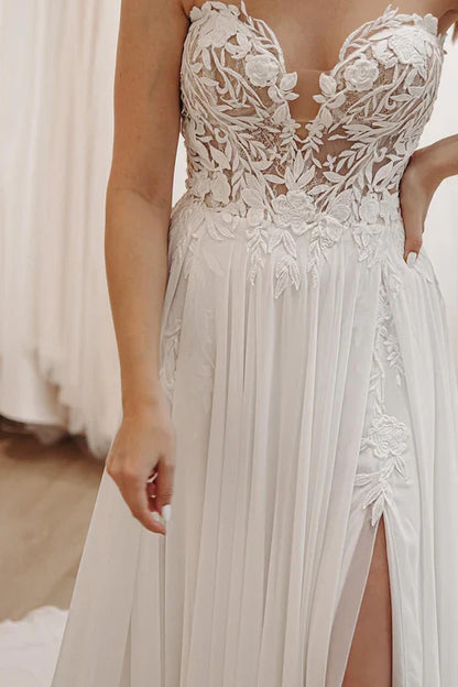 Aimishang Elegant White Sweetheart Long Lace Boho Wedding Dress with Slit