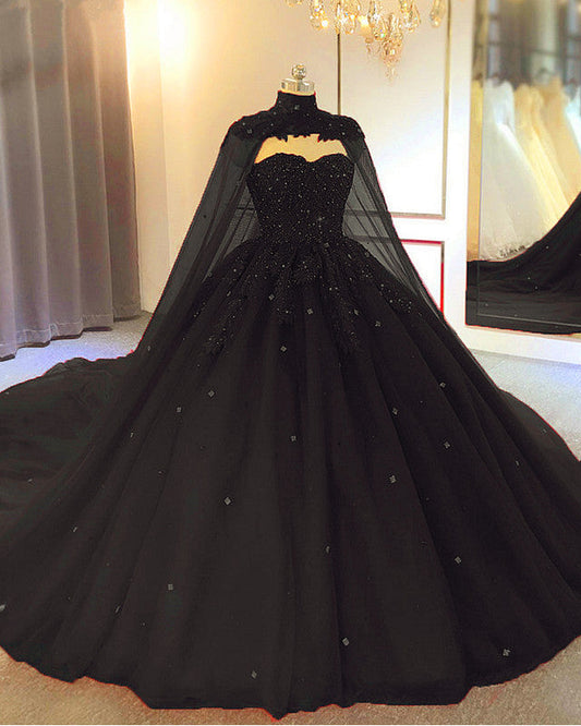 Sweetheart Ball Gown Wedding Dress With Cape