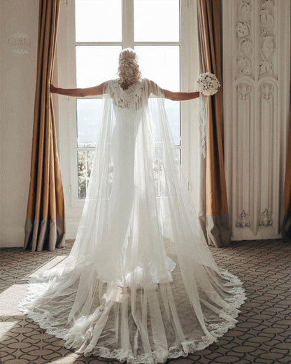 Sweetheart Lace Mermaid Wedding Dress With Cape